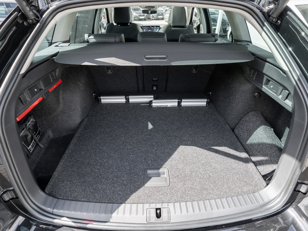 Bild 32 - Octavia Combi Balance 1.5 TSI DSG DCC Navi LM