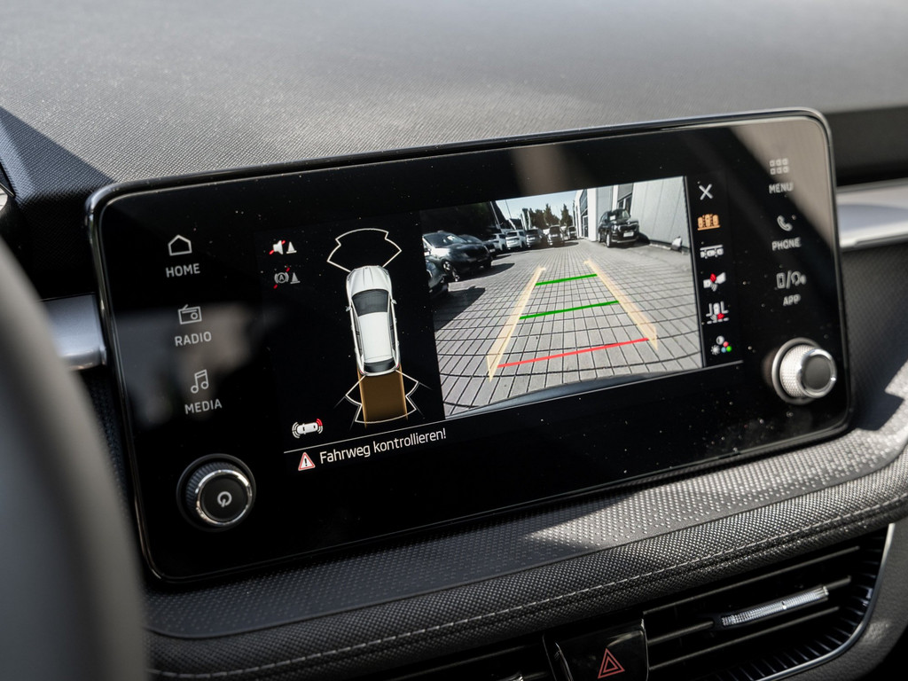 Bild 14 - Fabia Balance 1.0 TSI DSG Virtual ACC KlimaA