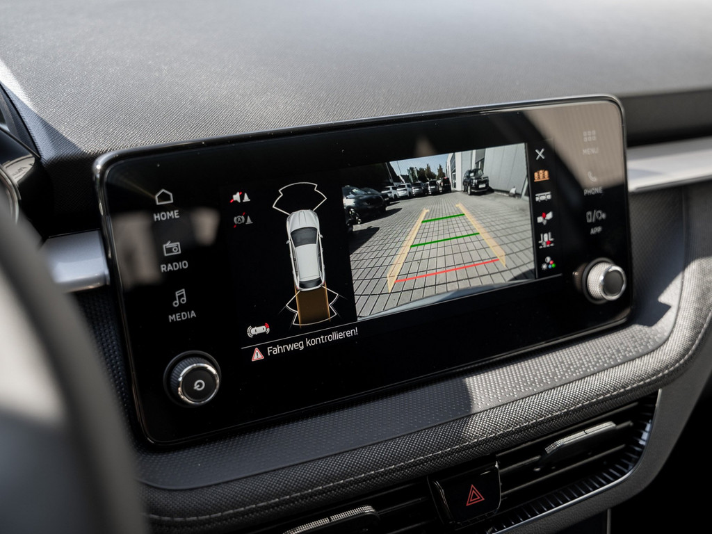 Bild 14 - Fabia Balance 1.0 TSI DSG Virtual ACC KlimaA
