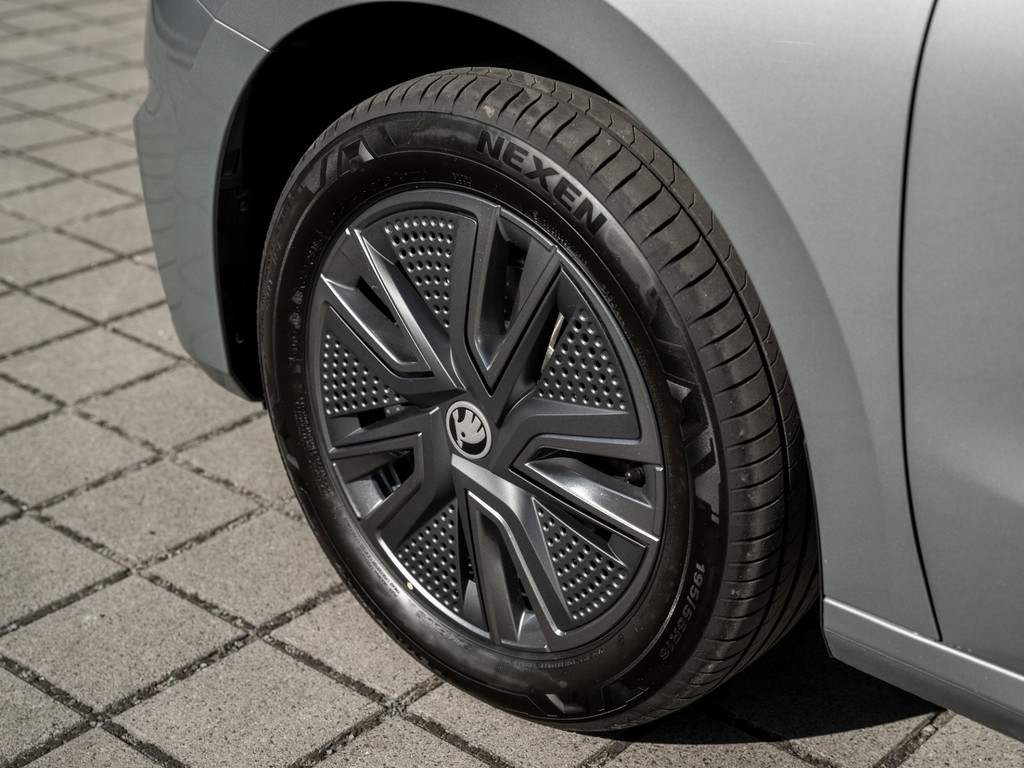 Bild 8 - Fabia Balance 1.0 TSI DSG Virtual ACC KlimaA