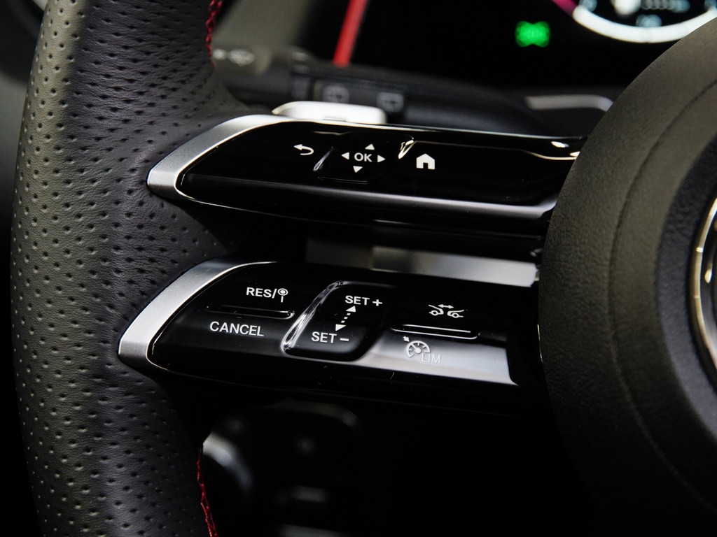 Bild 19 - GLB 220 d 4M AMG Sport Advanced +