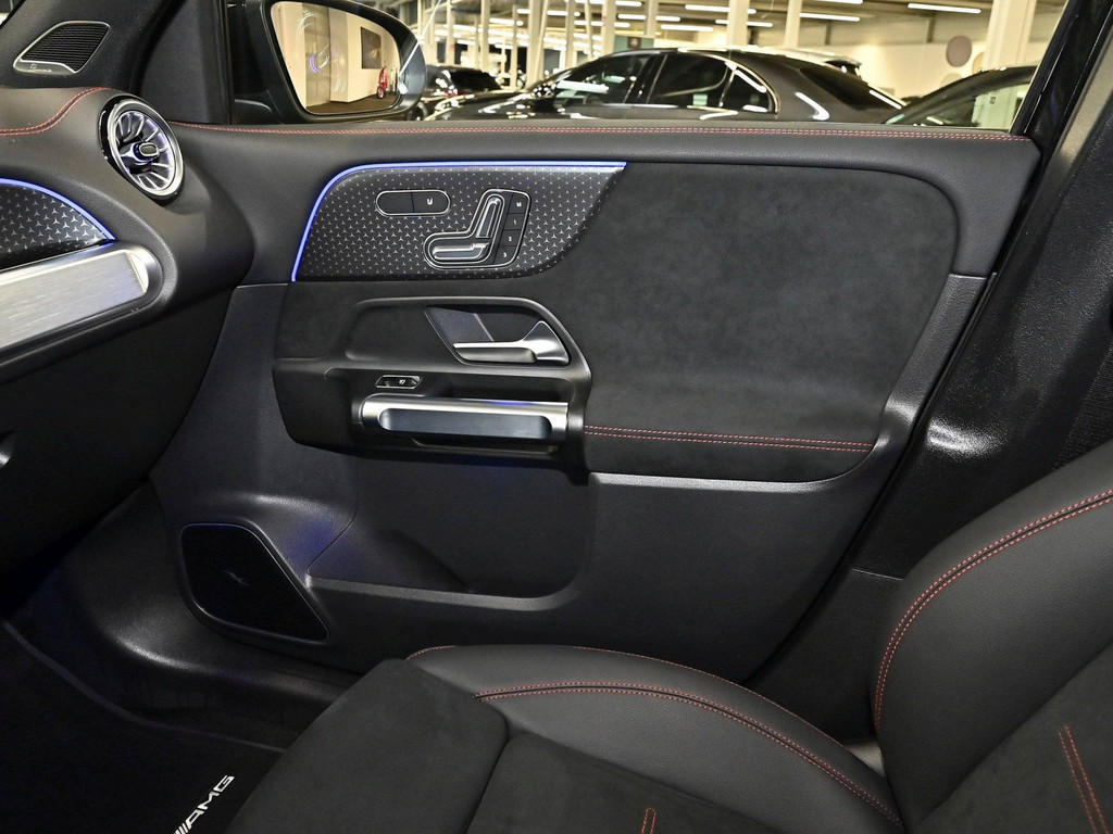 Bild 18 - EQB 350 4M AMG Sport Premium