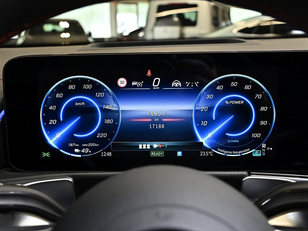 Bild 19 - EQB 350 4M AMG Sport Premium