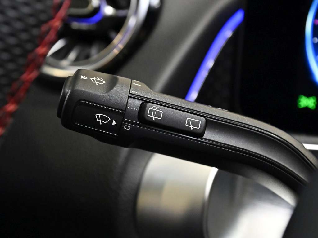 Bild 27 - EQB 350 4M AMG Sport Premium