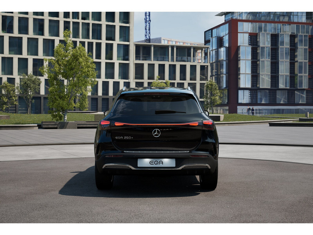 Bild 12 - EQA 250 +  AMG Sport Advanced + 