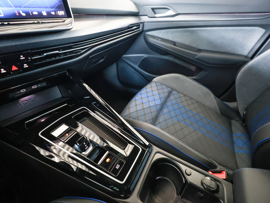 Bild 17 - Golf R 2.0 TSI 4M DSG R-Performance