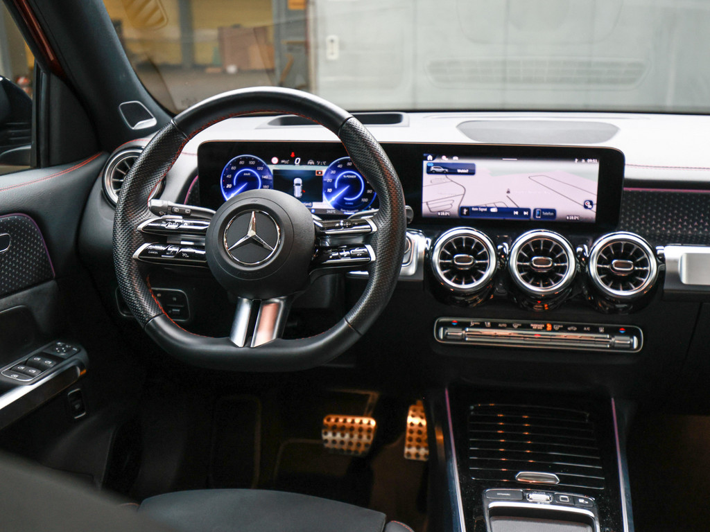 Bild 11 - EQB 350 4M AMG Sport Premium