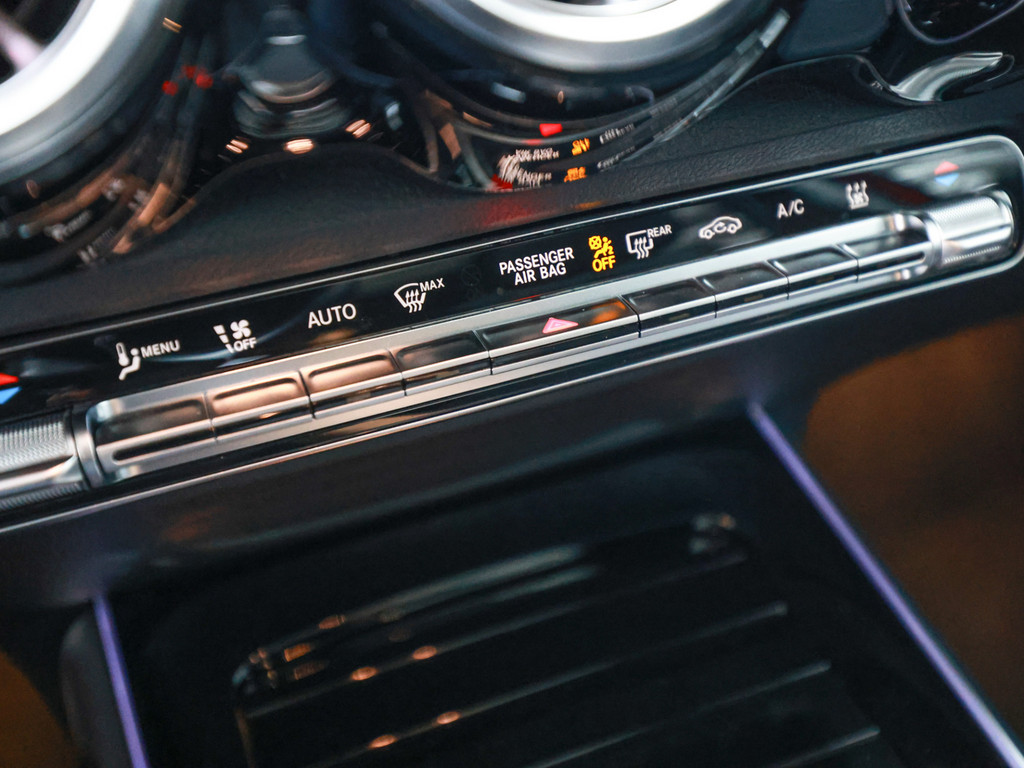 Bild 16 - EQB 350 4M AMG Sport Premium