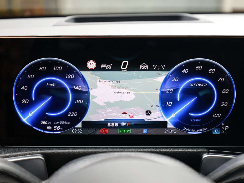 Bild 20 - EQB 350 4M AMG Sport Premium