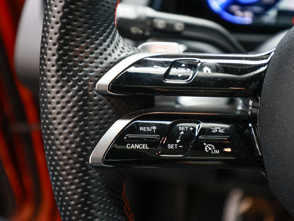 Bild 24 - EQB 350 4M AMG Sport Premium