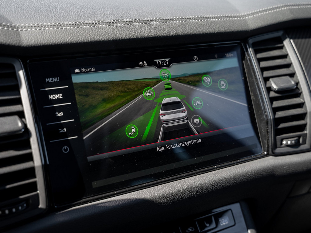 Bild 18 - KODIAQ SPORTLINE 2.0 TDI DSG 4X4 AHK Kam. Pano