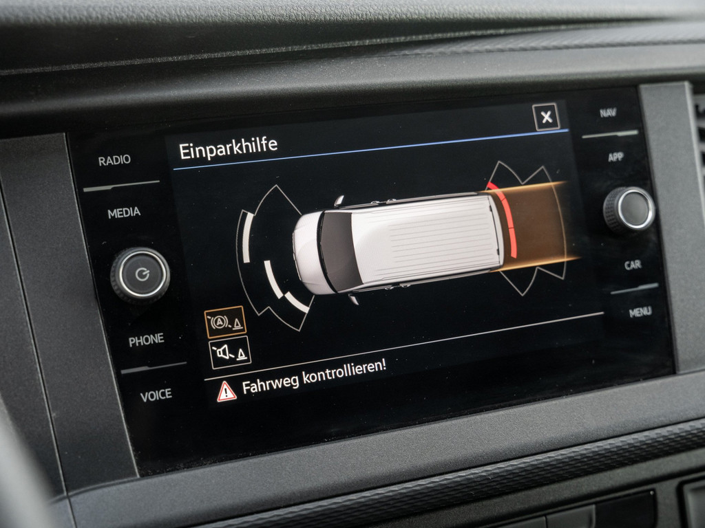 Bild 10 - T6.1 Kasten LR 2.0TDI NAVI + KLIMA + GRA + PDC + APP