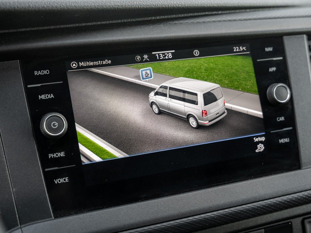 Bild 12 - T6.1 Kasten LR 2.0TDI NAVI + KLIMA + GRA + PDC + APP