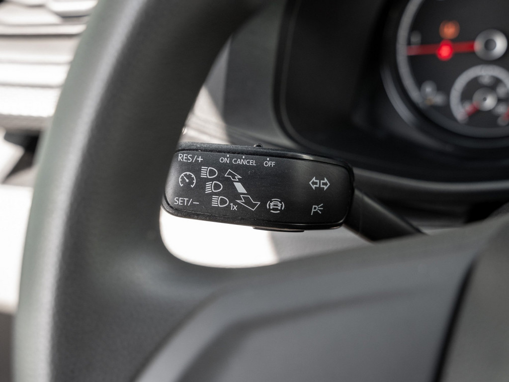 Bild 20 - T6.1 Kasten LR 2.0TDI NAVI + KLIMA + GRA + PDC + APP