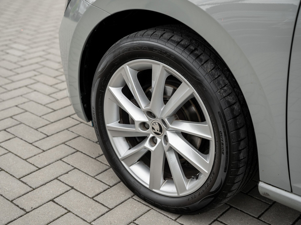 Bild 7 - SCALA STYLE 1.5 TSI DSG Kam. Navi Virtual ACC LM