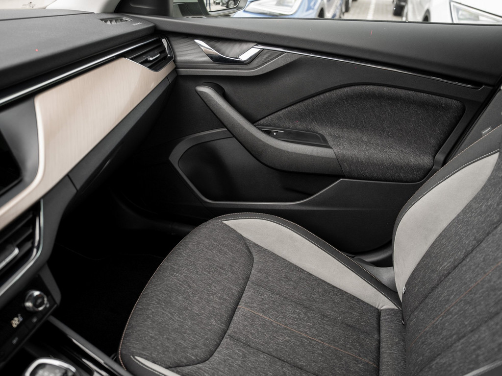 Bild 20 - SCALA STYLE 1.5 TSI DSG Kam. Navi Virtual ACC LM
