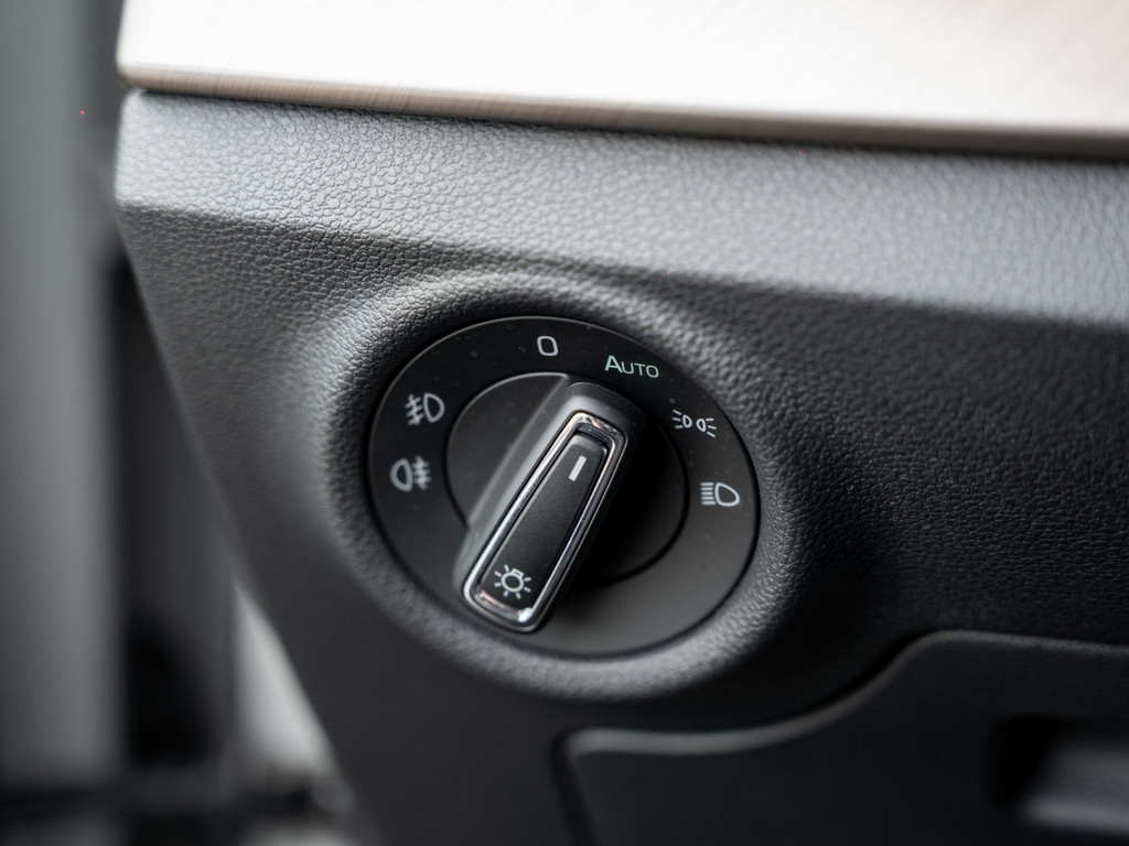 Bild 25 - SCALA STYLE 1.5 TSI DSG Kam. Navi Virtual ACC LM