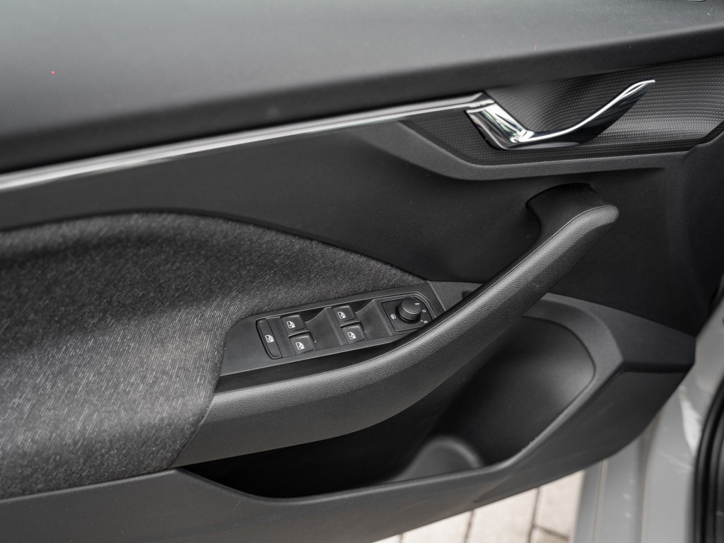 Bild 26 - SCALA STYLE 1.5 TSI DSG Kam. Navi Virtual ACC LM