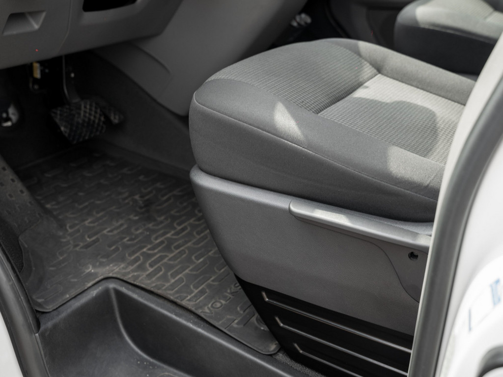 Bild 24 - T6.1 Kasten LR 2.0TDI DSG + LED + KLIMA + NAVI + GRA + SHZ