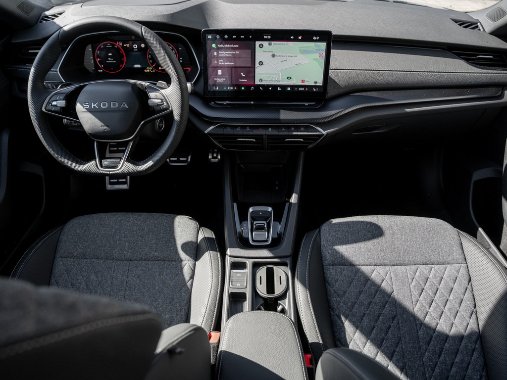Bild 12 - Octavia Combi Sportline 2.0 TDI DSG AHK Navi Pano