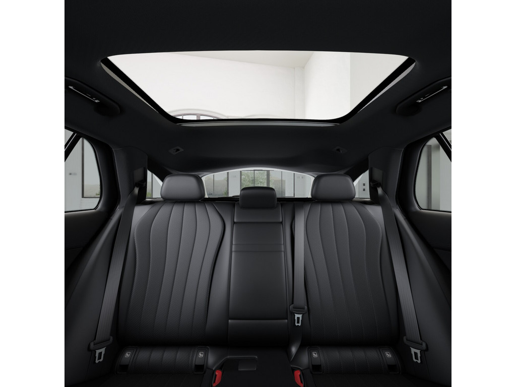 Bild 17 - E 450 d 4M T AMG Sport Premium +  Superscreen