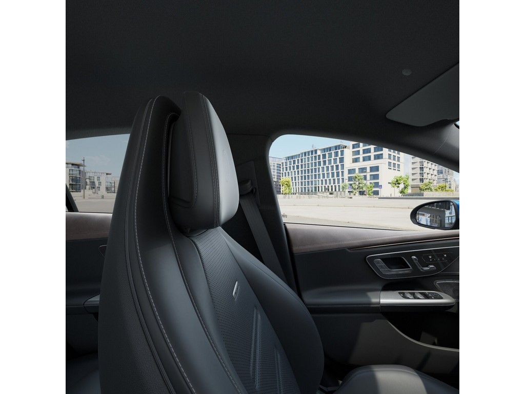 Bild 16 - EQE 53 AMG 4M +  Premium +  Keramik Hyperscreen Dyn + 