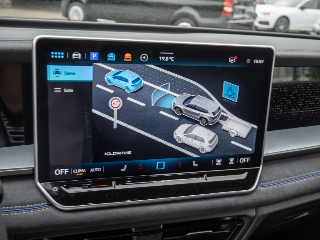 Bild 11 - Tayron R-Line eHybrid DSG