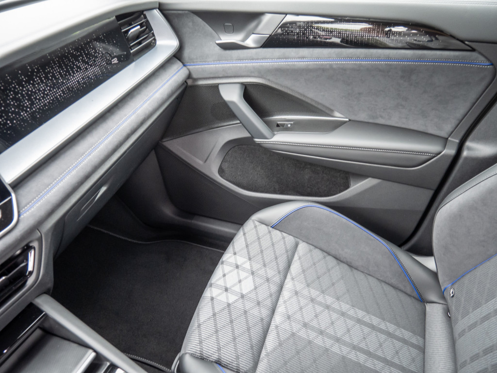 Bild 14 - Tayron R-Line eHybrid DSG
