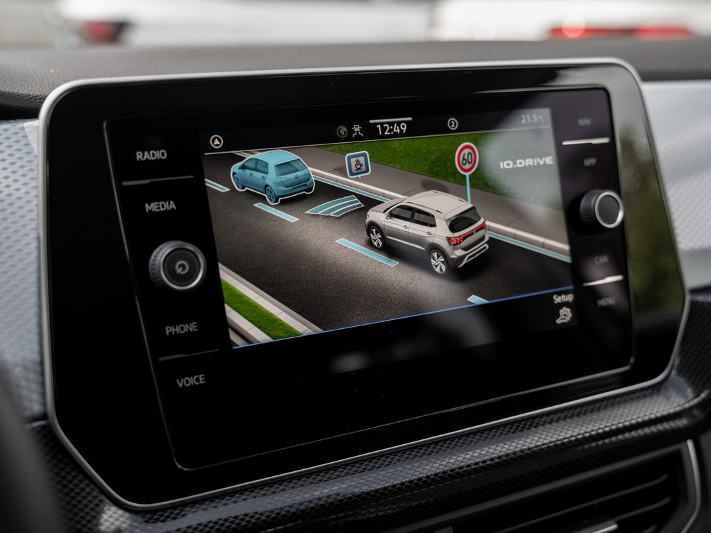 Bild 20 - T-Cross Kam. Navi Virtual ACC KlimaA LED LM PDC