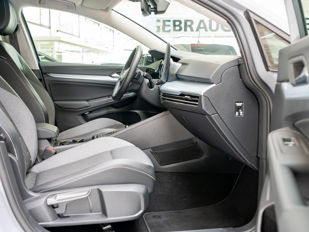 Bild 2 - Golf VIII Variant