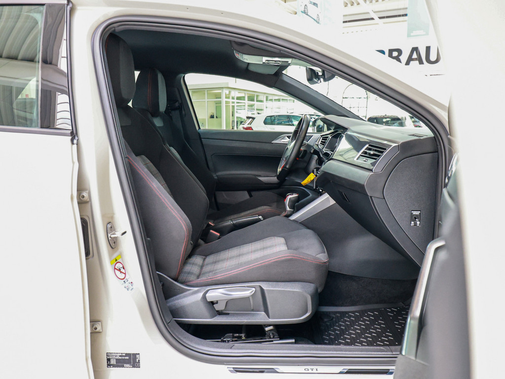 Bild 2 - Polo GTI 2.0 TSI DSG
