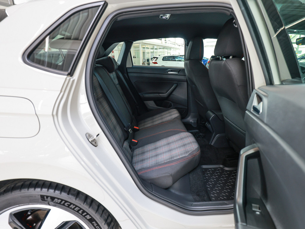 Bild 4 - Polo GTI 2.0 TSI DSG