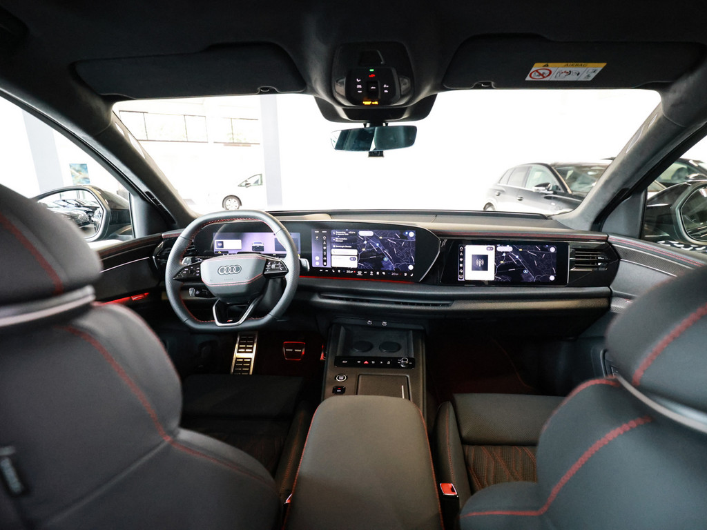 Bild 6 - Q7 SUV TDI quattro S Line black AHK B&O HUD Tech Pro Standhzg