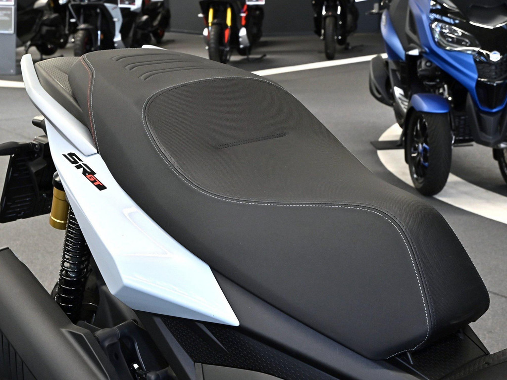 Bild 5 - SR GT 400 E5 + % SALE %