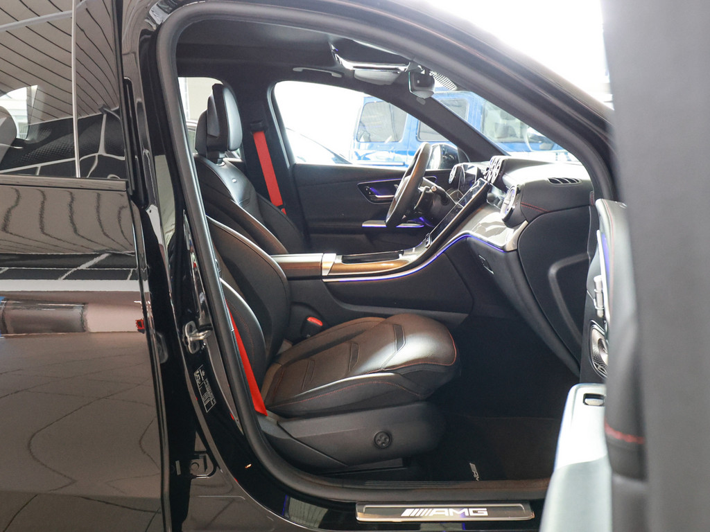 Bild 3 - GLC 43 AMG 4M Premium + Design +