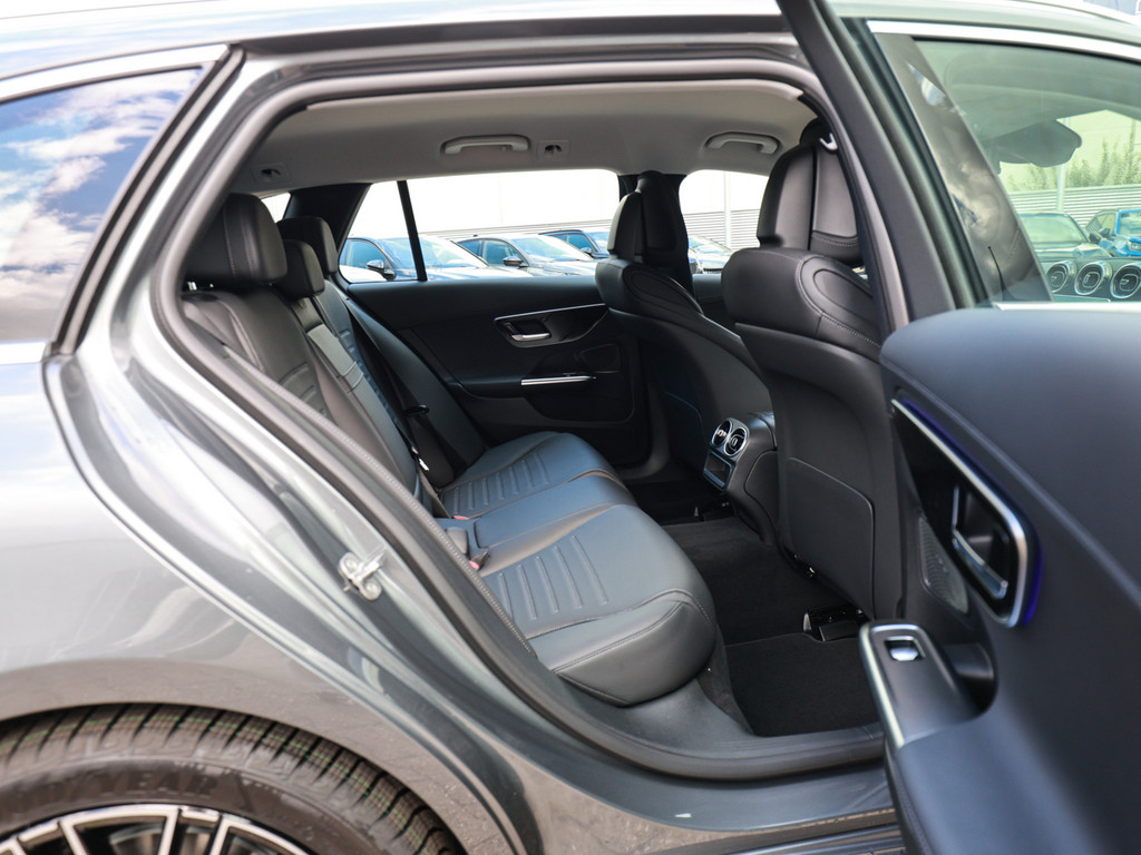Bild 6 - C 220 d T 4M AMG Line