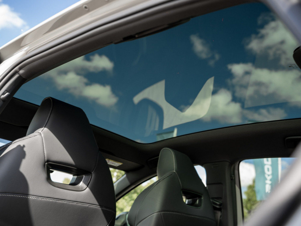 Bild 15 - Enyaq Coupe Sportline 85 AHK Pano Kamera Sound
