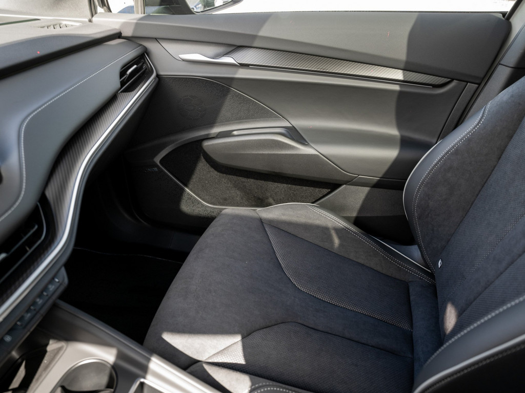 Bild 29 - Enyaq Coupe Sportline 85 AHK Pano Kamera Sound