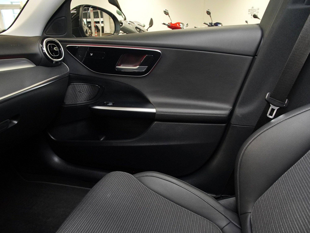 Bild 17 - C 220 d Avantgarde Advanced