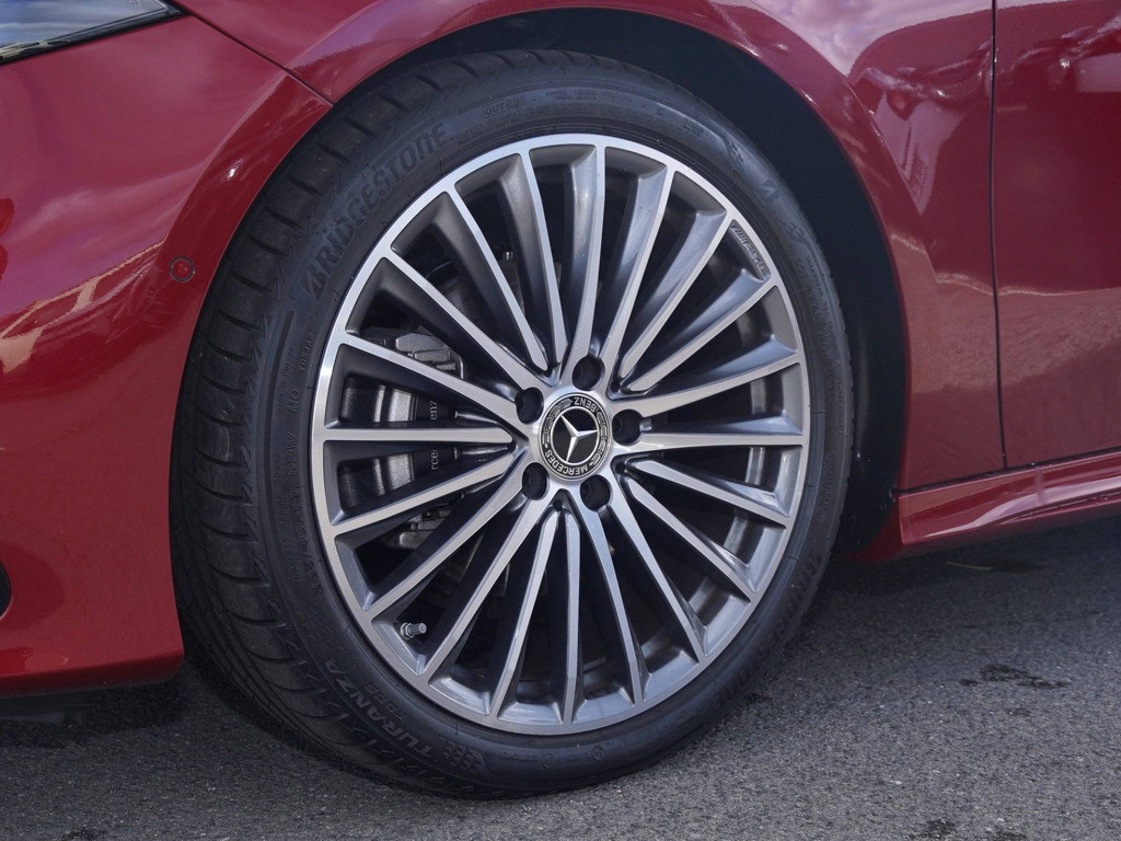 Bild 9 - A 200 AMG Sport Premium +