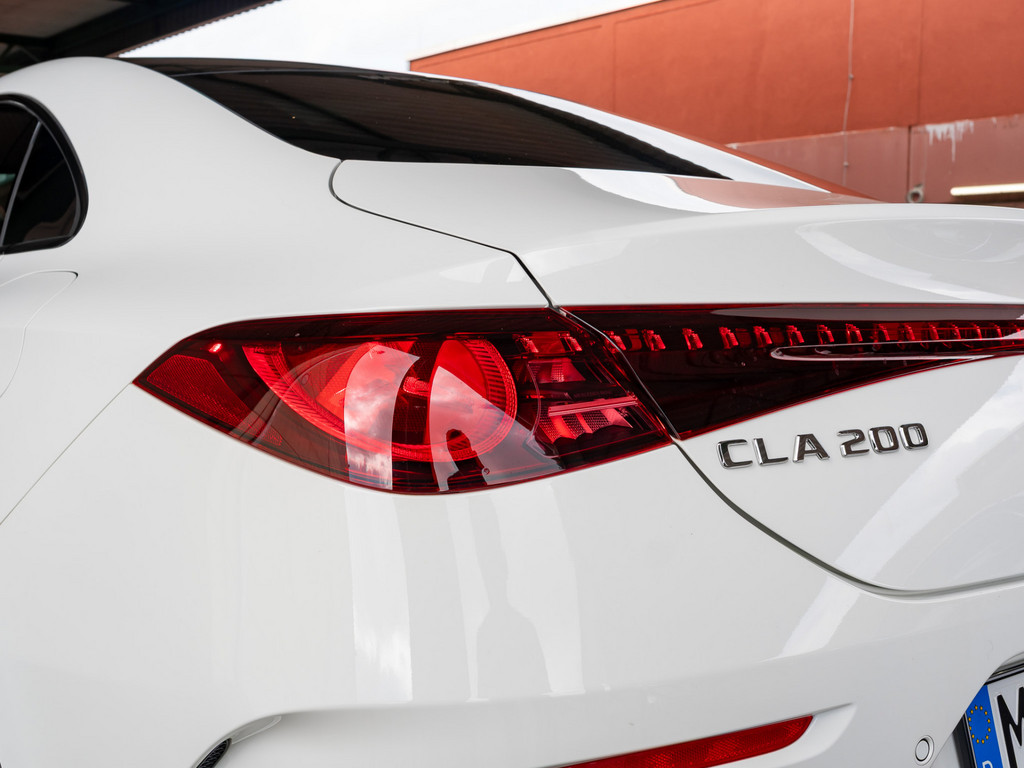 Bild 27 - CLA 200 Coupe AMG Line