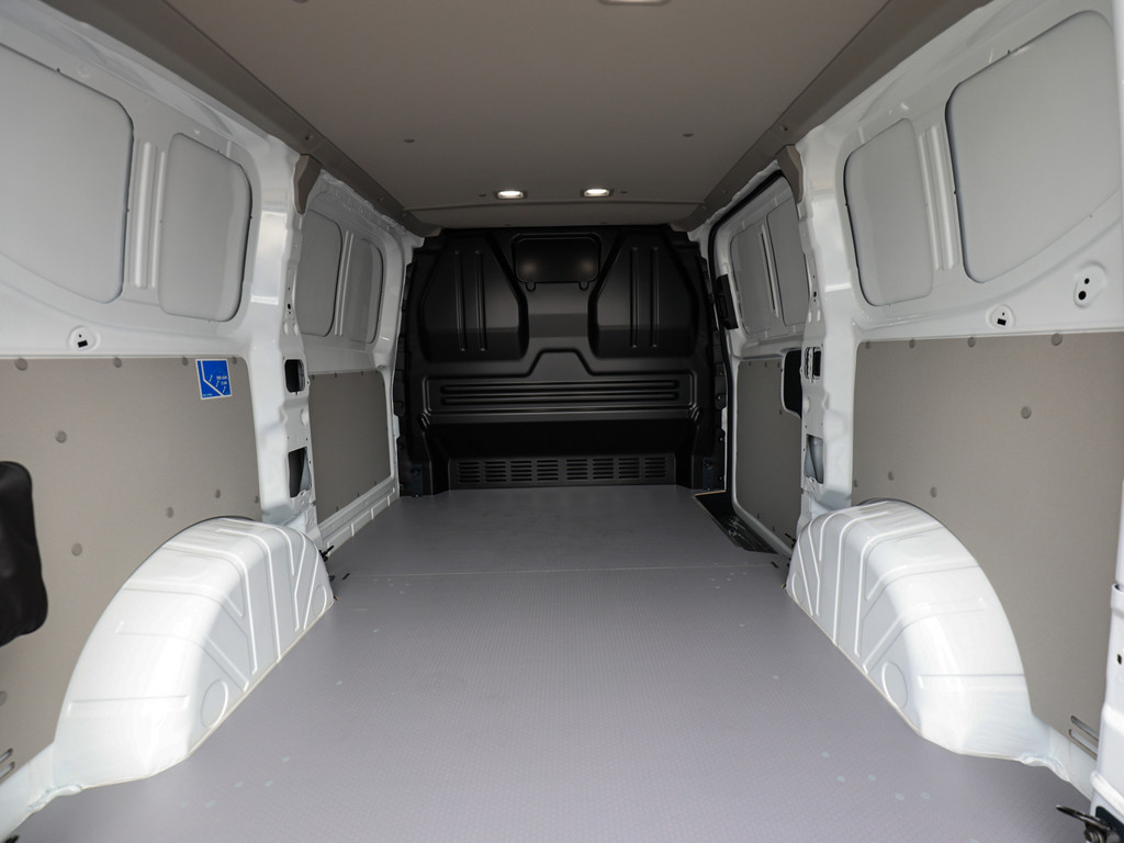 Bild 30 - Transporter Kasten 2.0 TDI KR