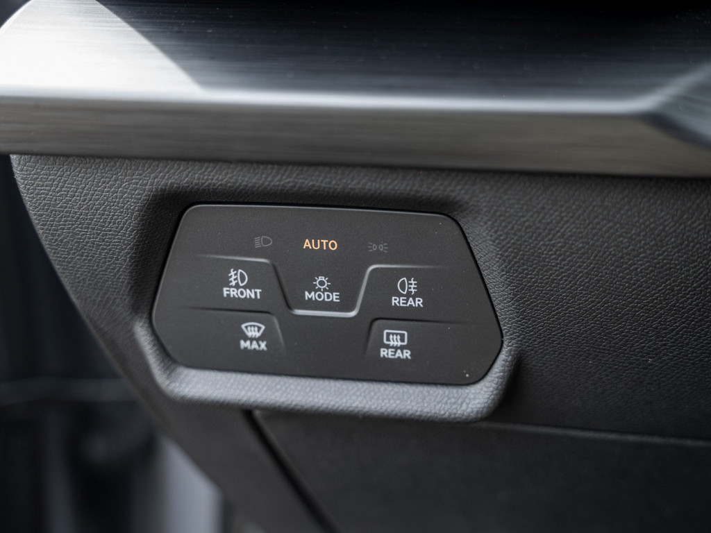 Bild 23 - FORMENTOR 1.5 TSI DSG AHK Kam. Navi Pano Sportp.