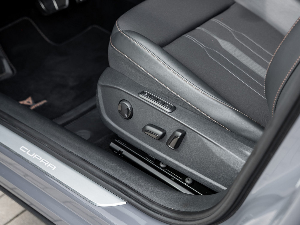 Bild 26 - FORMENTOR 1.5 TSI DSG AHK Kam. Navi Pano Sportp.