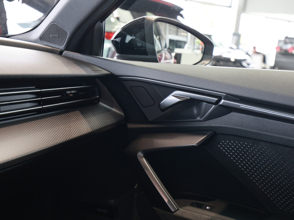 Bild 13 - RS 3 Sportback quattro S tronic 280kmh Pano