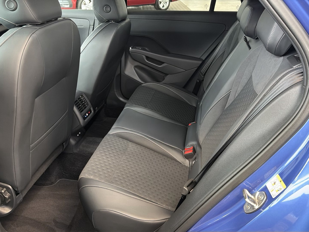 Bild 10 - T-Roc R-Line 1.5 l eTSI DSG