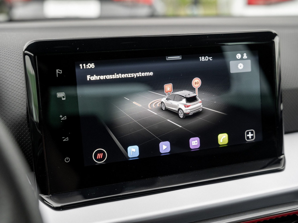 Bild 15 - ARONA FR 1.5 TSI DSG Navi Virtual ACC KeyLess LM