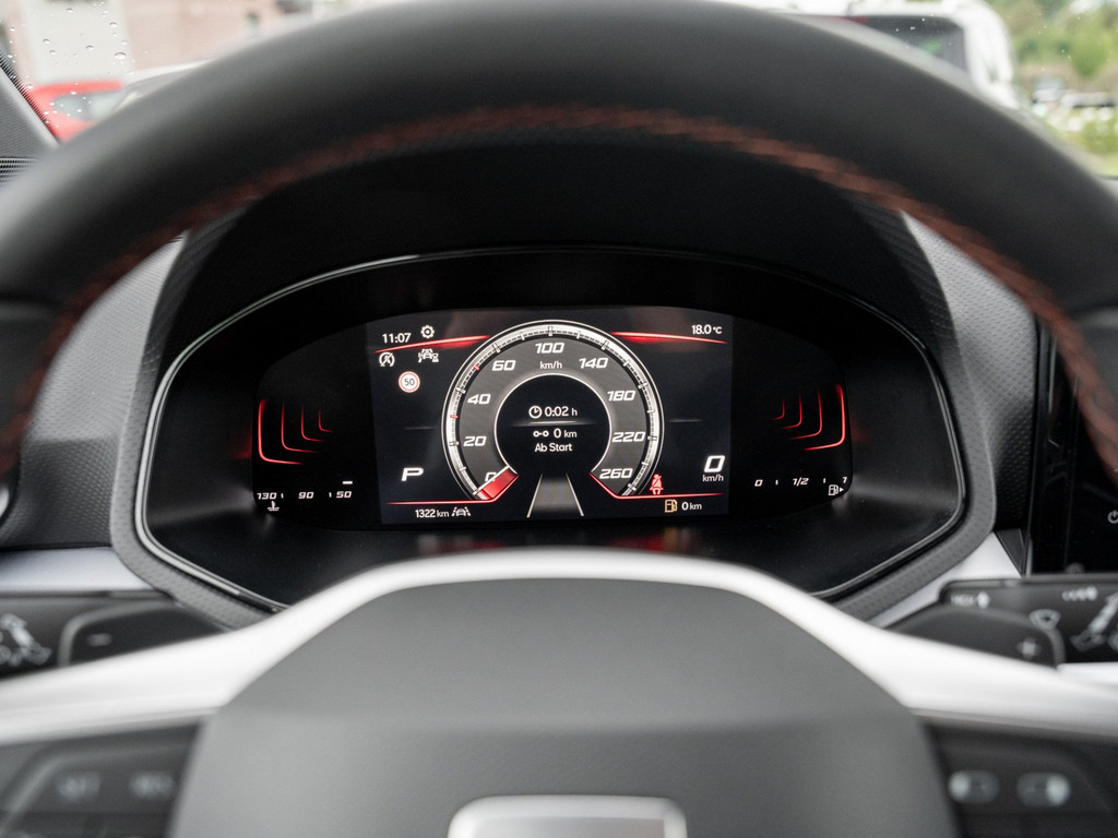 Bild 21 - ARONA FR 1.5 TSI DSG Navi Virtual ACC KeyLess LM