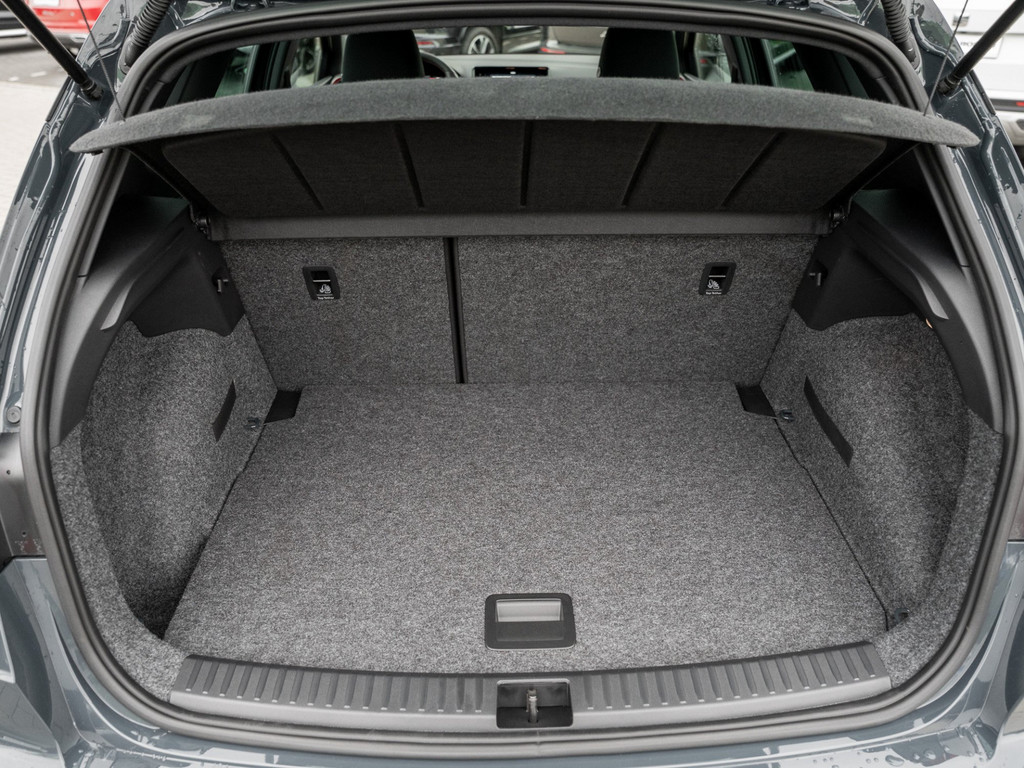 Bild 27 - ARONA FR 1.5 TSI DSG Navi Virtual ACC KeyLess LM