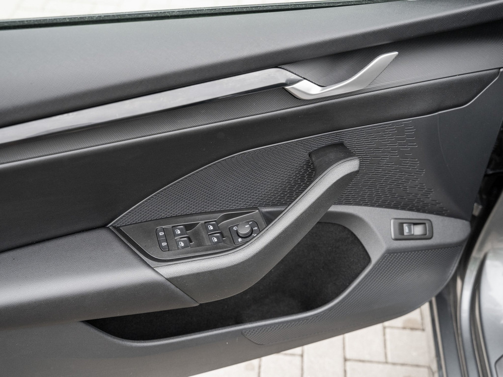 Bild 29 - OCTAVIA C. SPORTLINE 1.5 TSI mHEV DSG DCC Kam.
